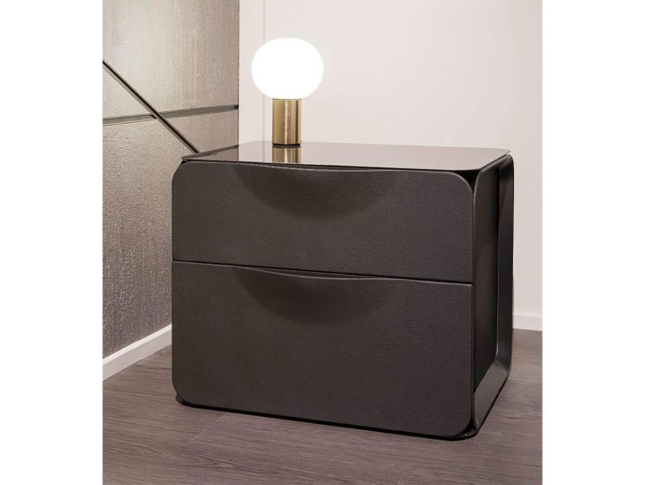 Milano Bedside Table, Turri