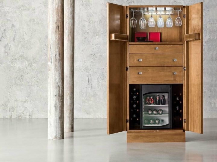 Minimal Baroque Bar Cabinet, Modenese Gastone