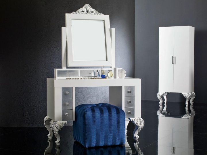 Minimal Baroque Dressing Table, Modenese Gastone