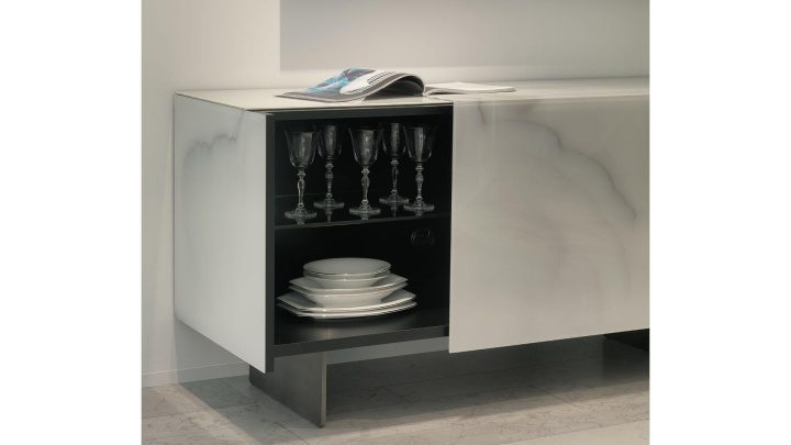 Mirage Sideboard, Reflex