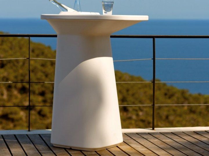 Moma Aire High Garden Table, Vondom