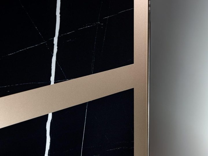 Mondrian Mirror, Reflex