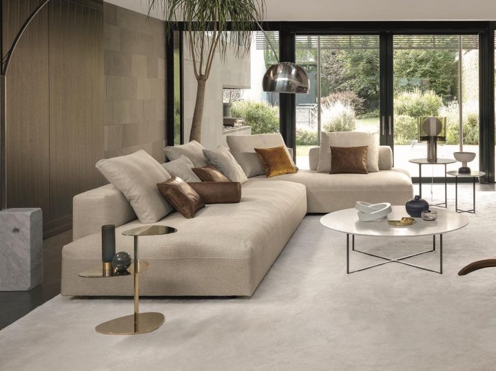 Monopoli Sofa, Desiree