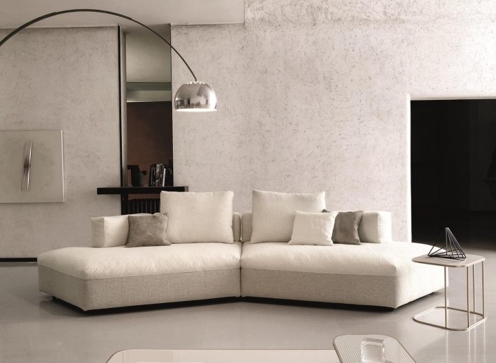 Monopoli Sofa, Desiree