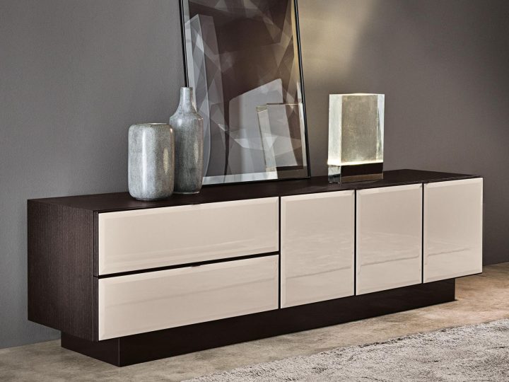 Morrison Sideboard, Minotti