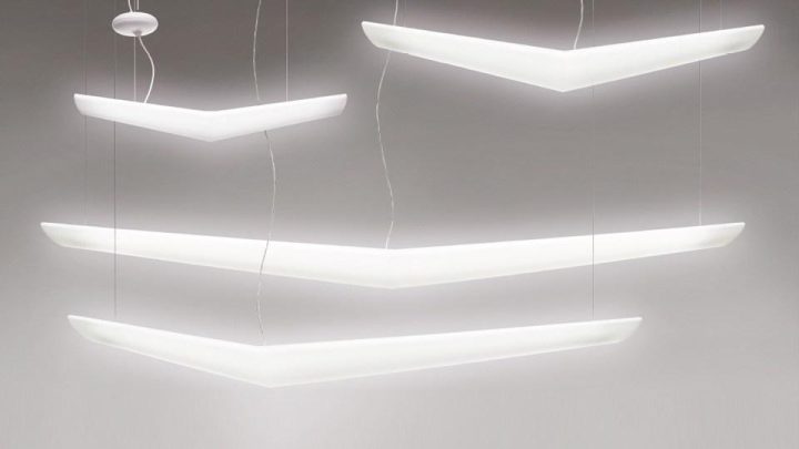 Mouette Symmetric Pendant Lamp, Artemide