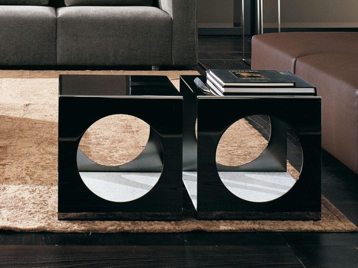 Munch Coffee Table, Minotti