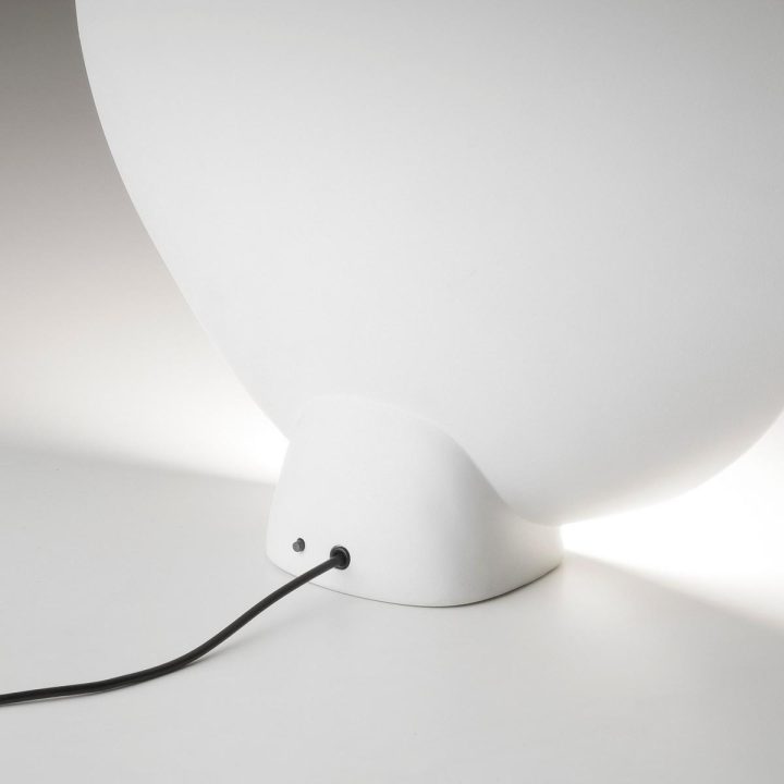 Musa Table Lamp, Vibia