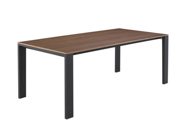 Naïa Table, Ligne Roset