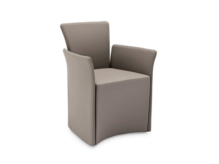 Nido Easy Chair, Calligaris