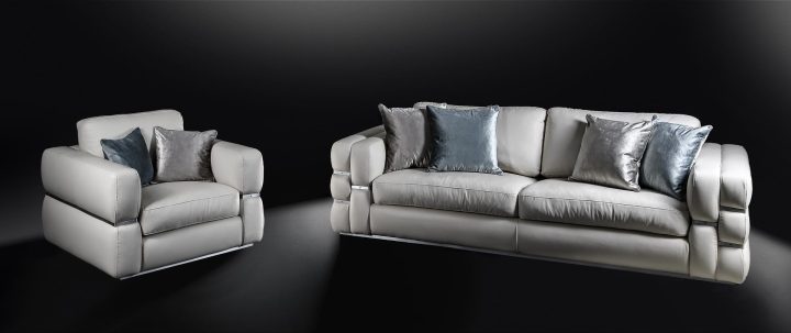 Ola Sofa, Mantellassi 1926