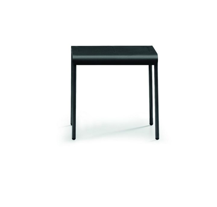 Ola Garden Side Table, Midj