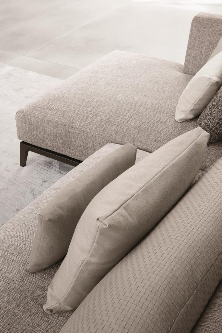 Olivier Sofa, Flou