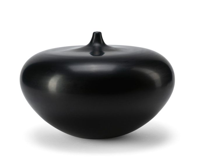 Oriente Vase, Visionnair