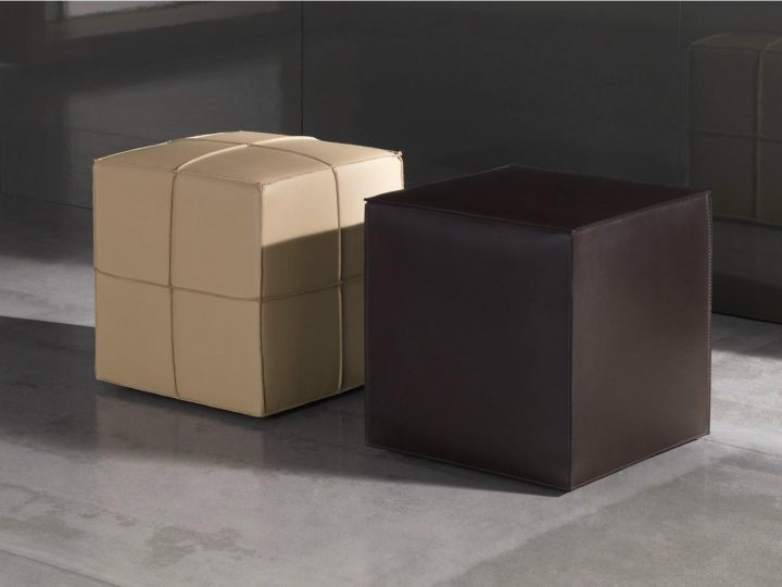 Ottoman Villon Pouf, Minotti