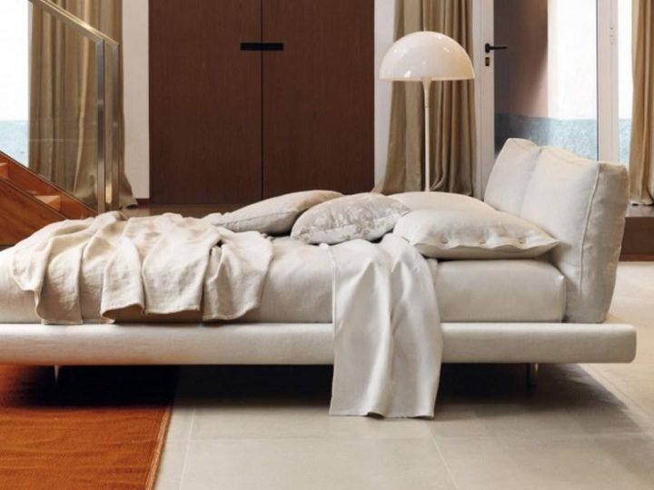 Ozium Bed, Desiree