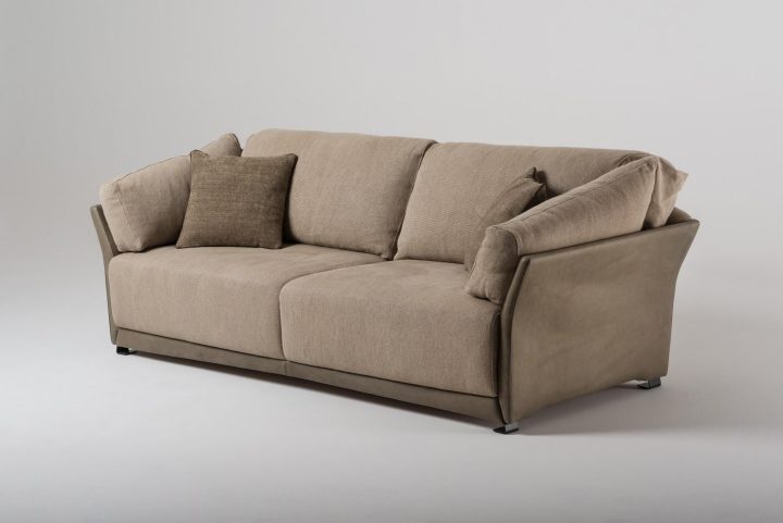 Paco Sofa, Mantellassi 1926