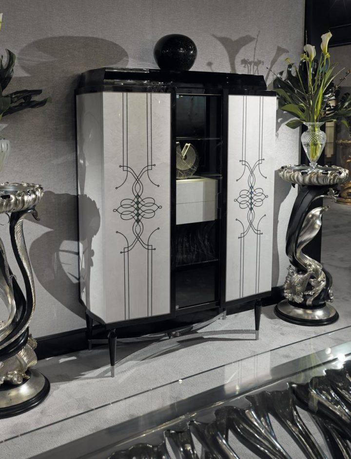 Palais Royal Display Cabinet, Ezio Bellotti