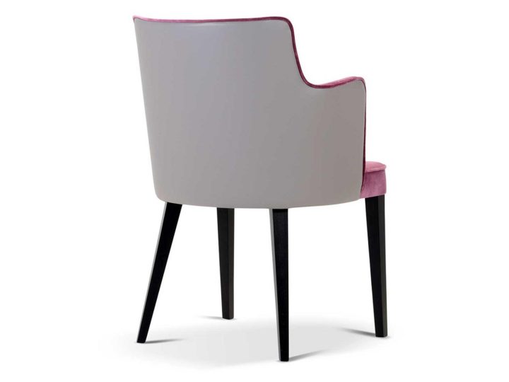 Pat Chair, Domingo Salotti