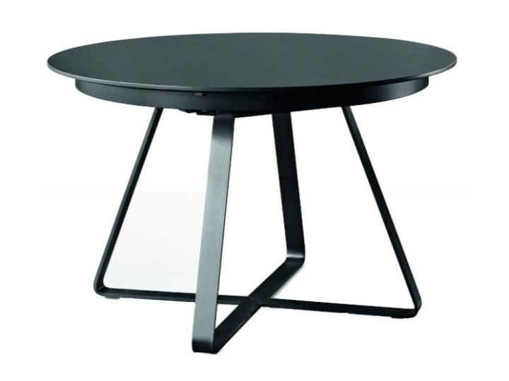 Paul Table, Midj