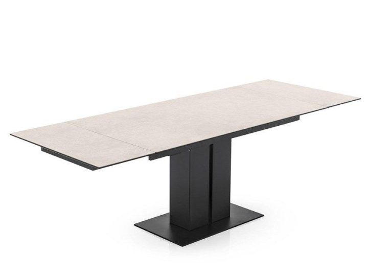 Pegaso Table, Connubia