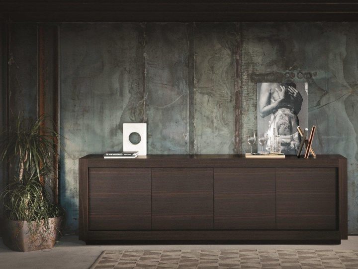 Picasso Simple Sideboard, Riflessi