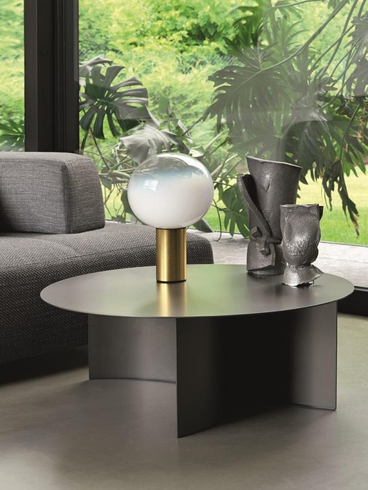 Pierre Lounge Table, Flou