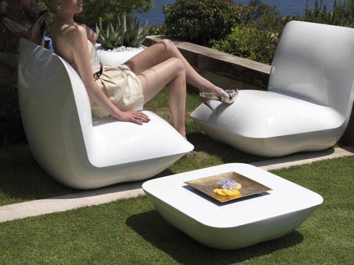 Pillow Garden Side Table, Vondom