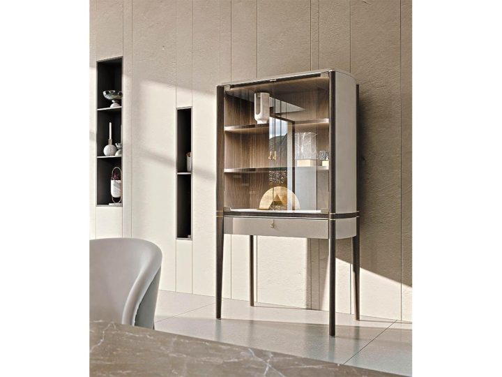 Pinnacle Display Cabinet, Turri