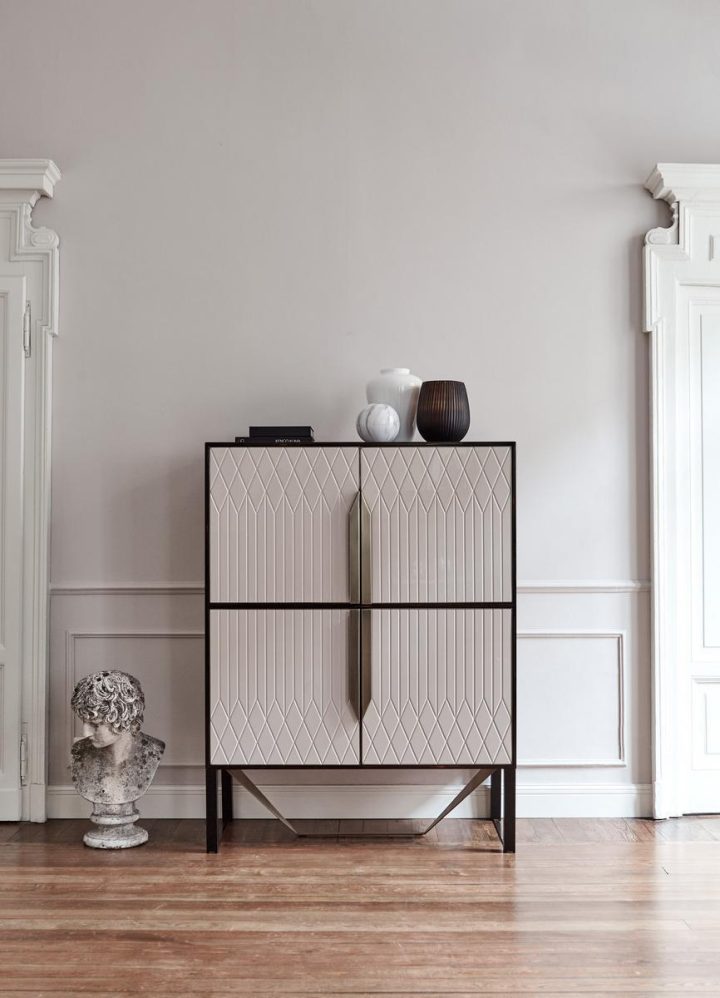 Prisma Highboard, Capital Collection