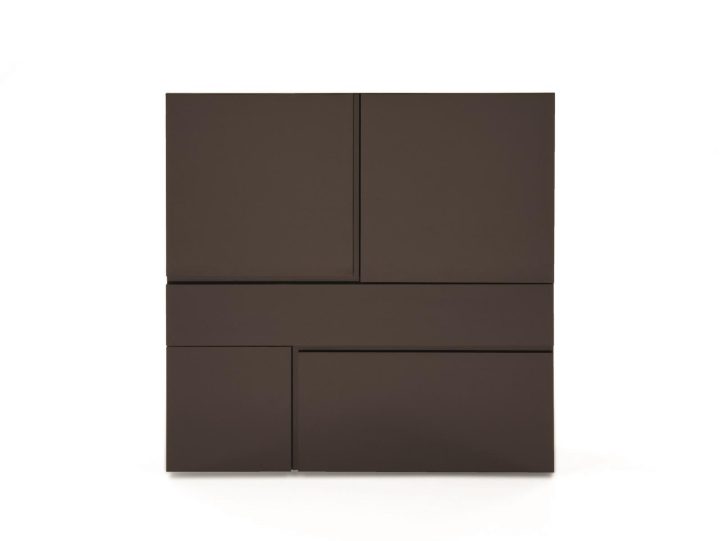 Quadra Highboard, Pianca