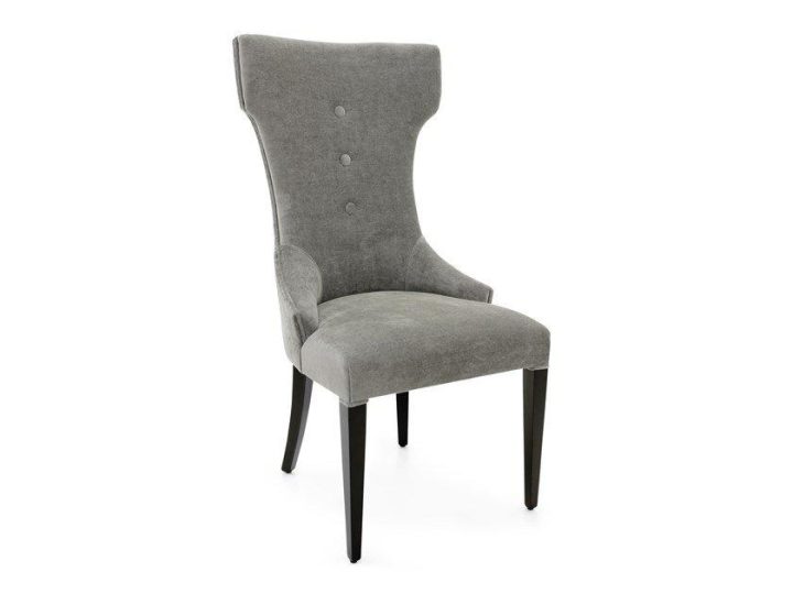 Queen 04e0s Chair, Sevensedie