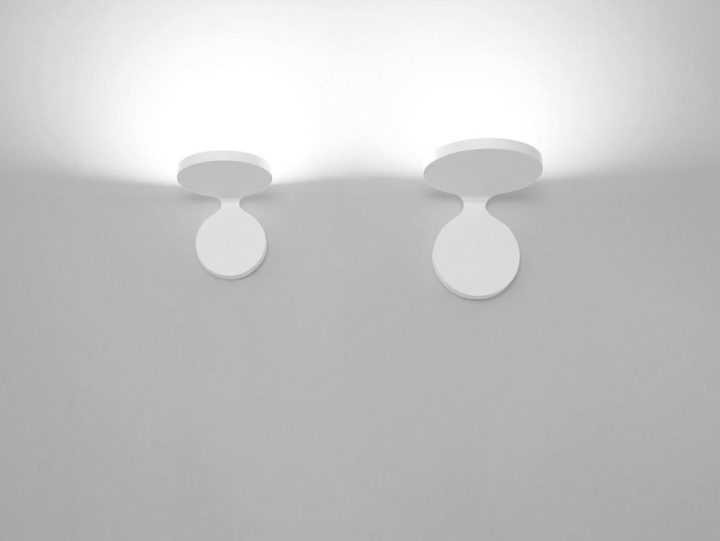 Rea Wall Lamp, Artemide