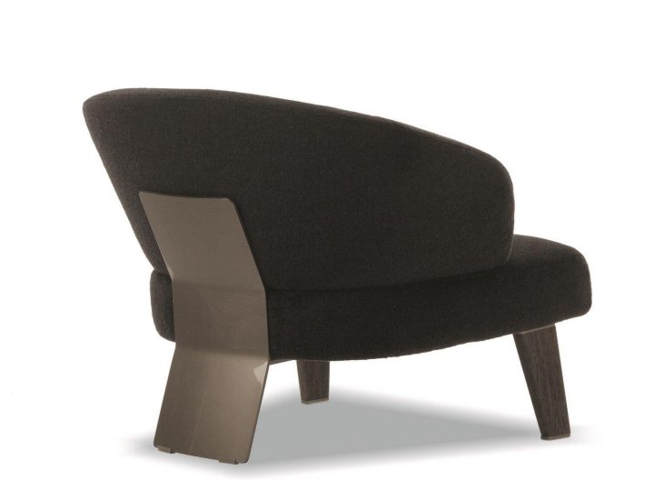 Reeves Large Armchair, Minotti