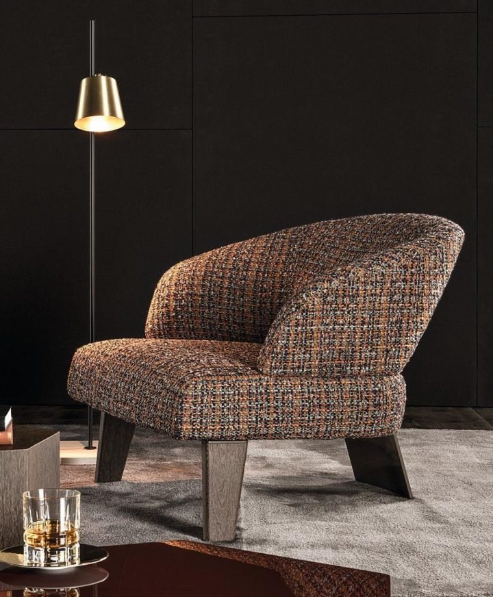 Reeves Large Armchair, Minotti