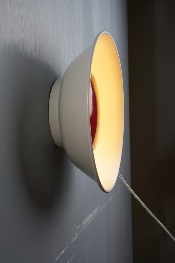 Reverb Wall Lamp, Zava