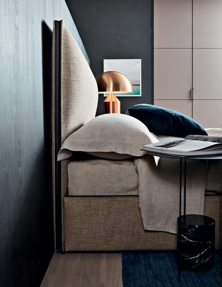 Ribbon Bed, Molteni