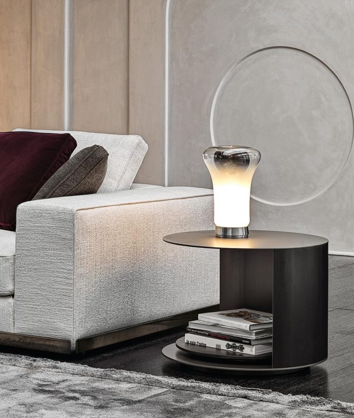 Richer Coffee Table, Minotti