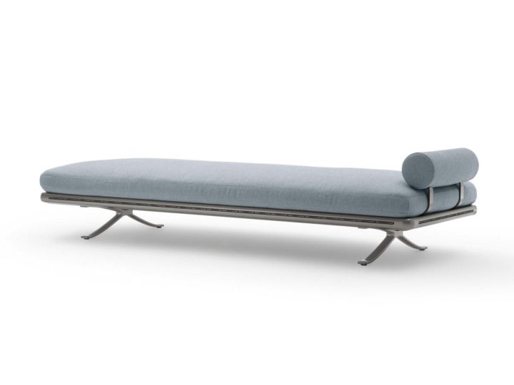 219 Yoko Garden Sofa, Rolf Benz