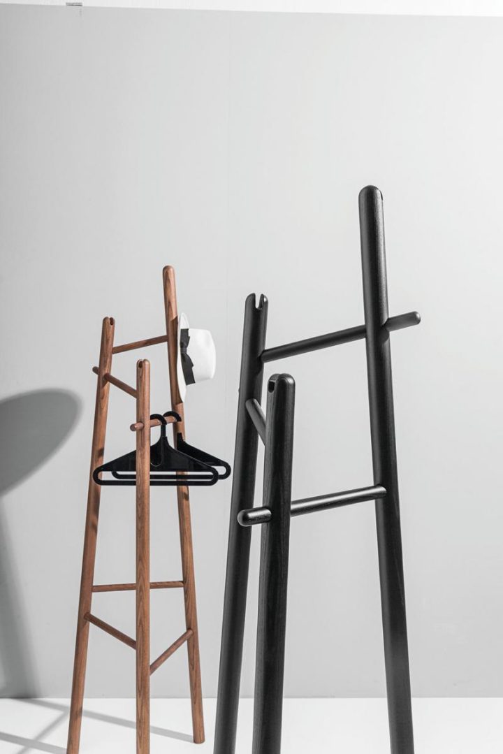 Sakti Coat Rack, Sovet