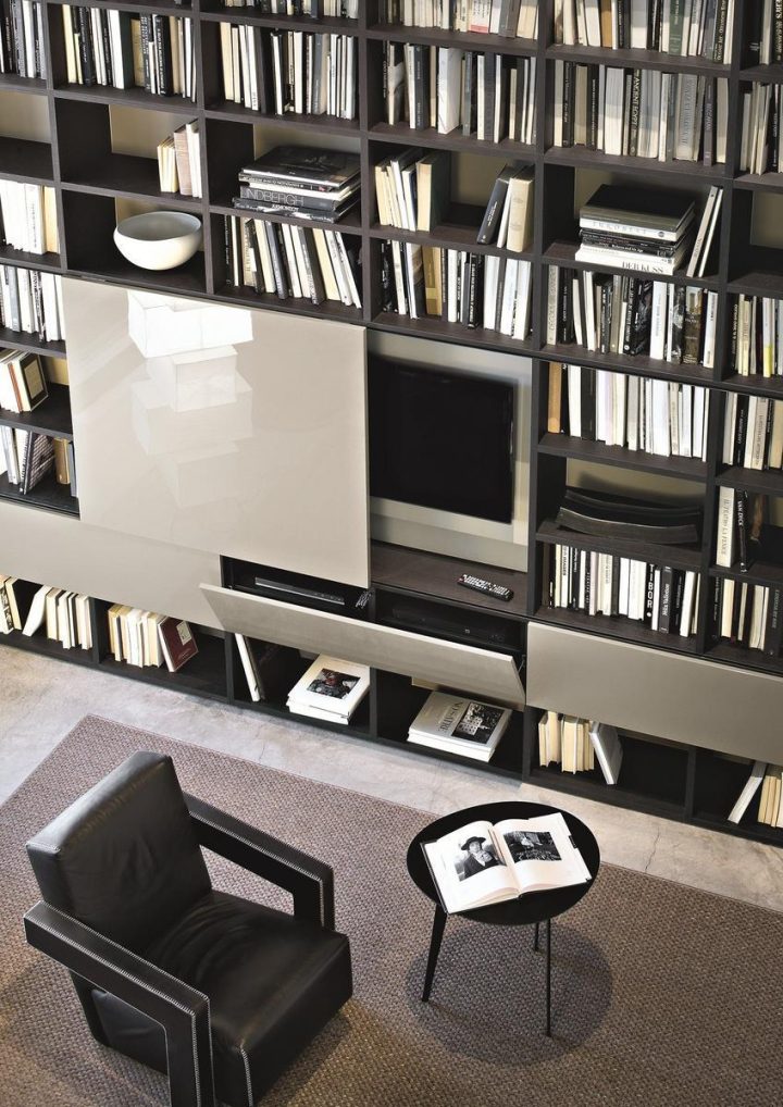 Selecta Bookcase, Lema