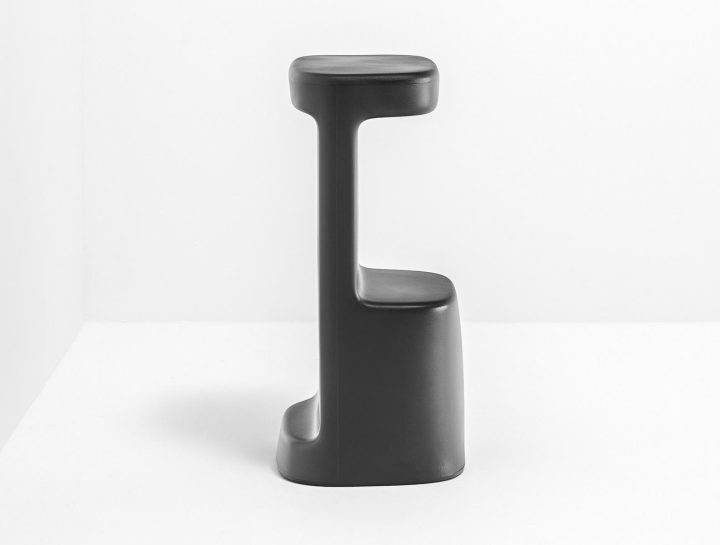 Serif Garden Stool, Pedrali