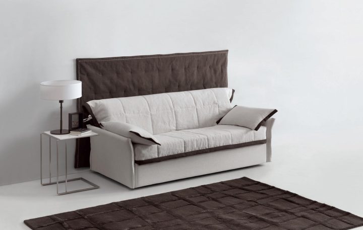 Slalom Sofa, Dema