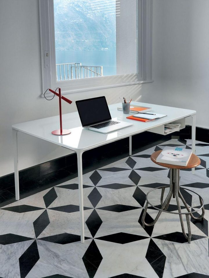 Slim Office Office Desk, Sovet