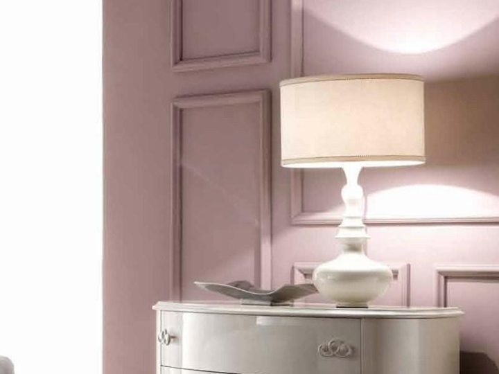 Sofia Roll Table Lamp, Corte Zari