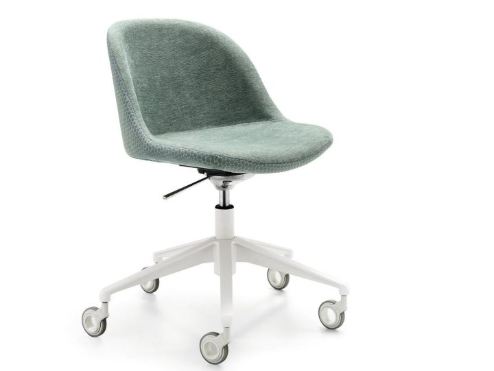 Sonny S D Chair, Midj