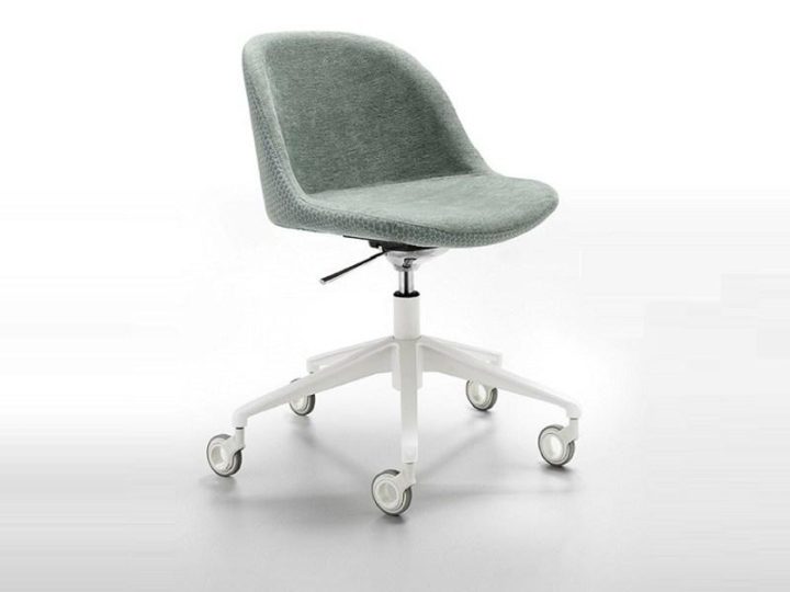 Sonny S D Chair, Midj