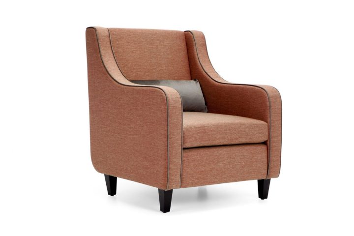 St104 Armchair, Domingo Salotti