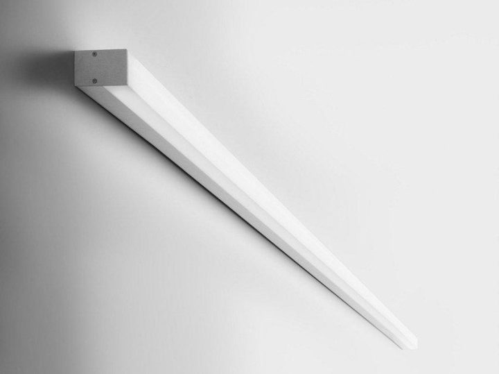 Sword Wall Lamp, Olev