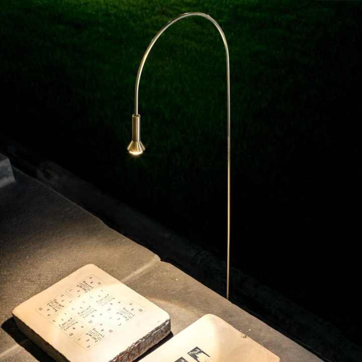 Syphaduepassi Outdoor Floor Lamp, Catellani & Smith